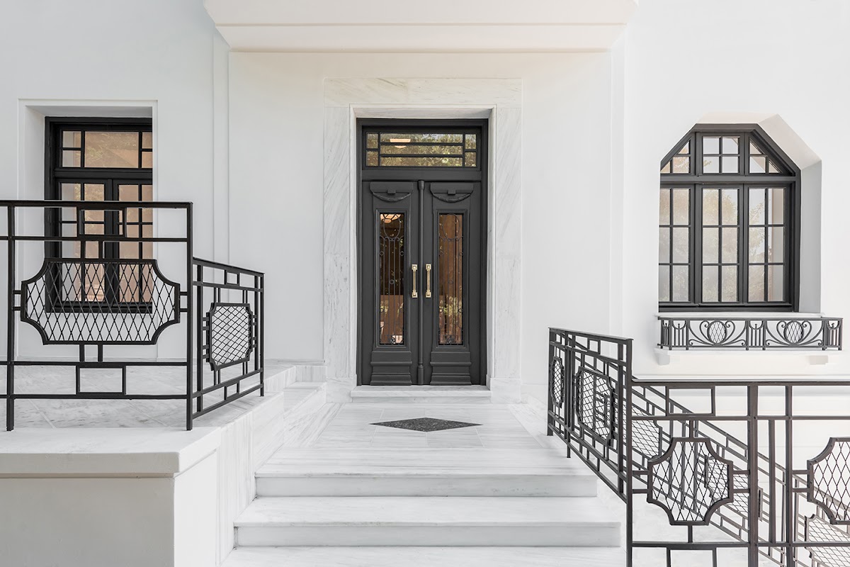 Gagosian, Athens